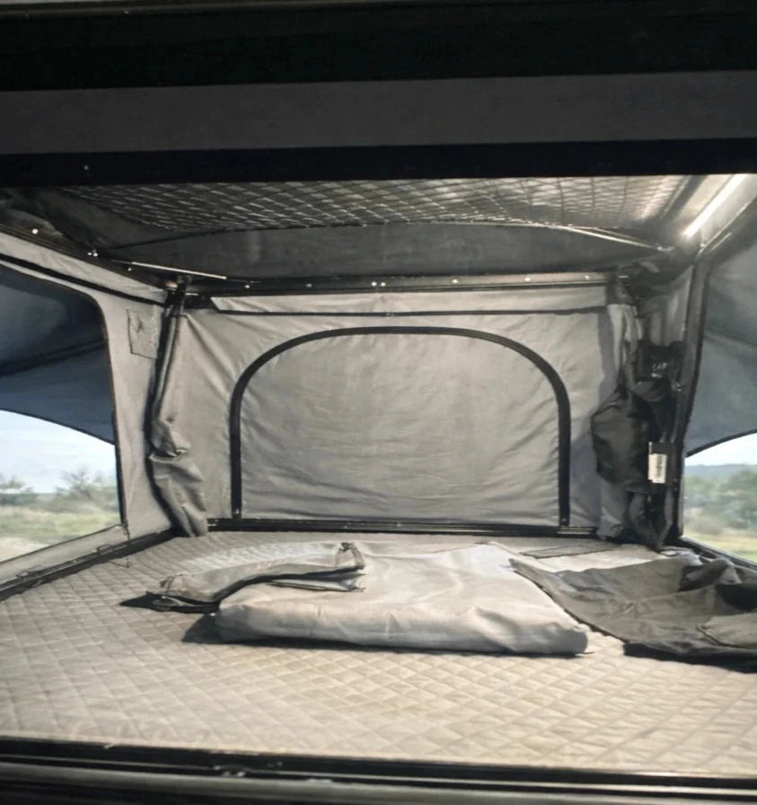 Tente de Toit Rigide 4x4- Camping Overland SUV Van