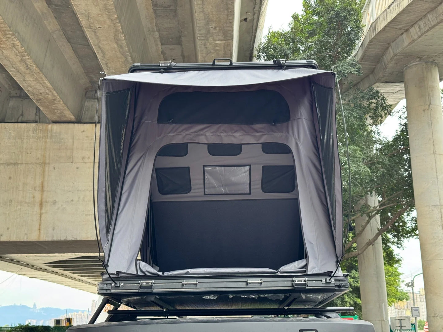 Tente de Toit Universelle pour Voiture et 4x4 - Camping aventure